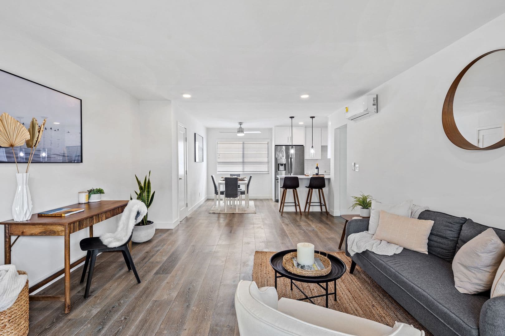 Torrance Apartment: 3828 W 226th St