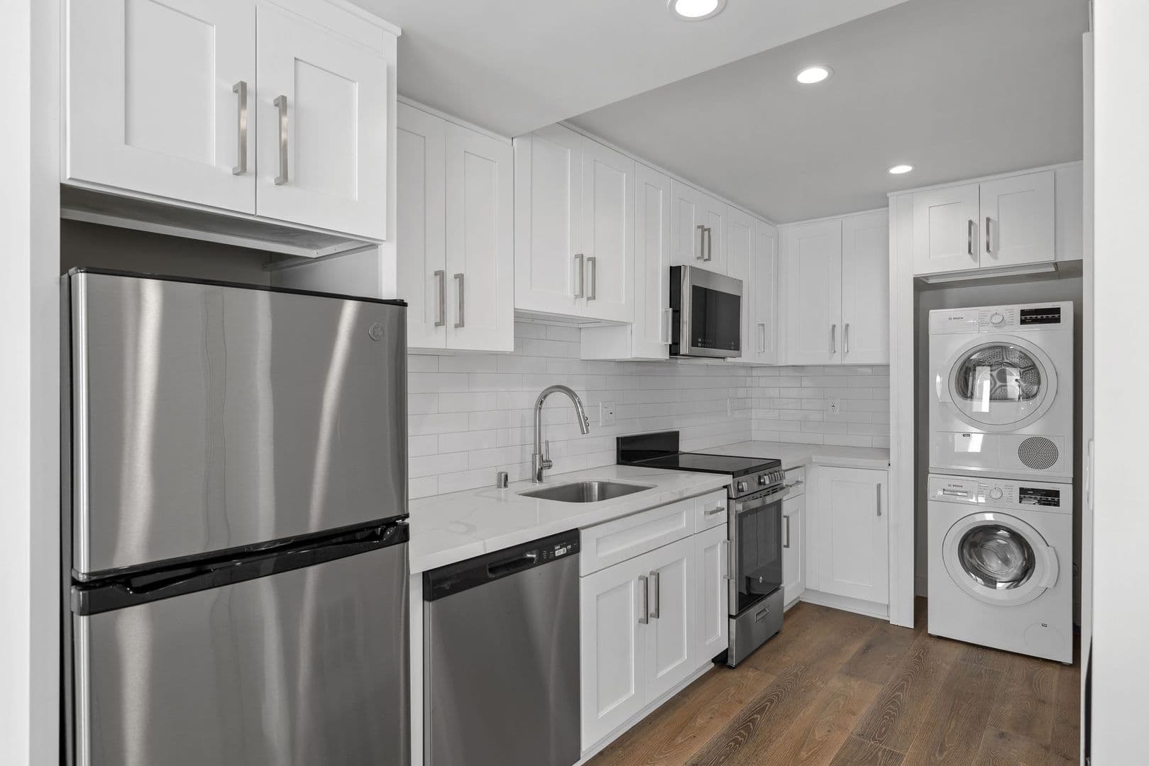Torrance Apartment: 3450 Emerald Street