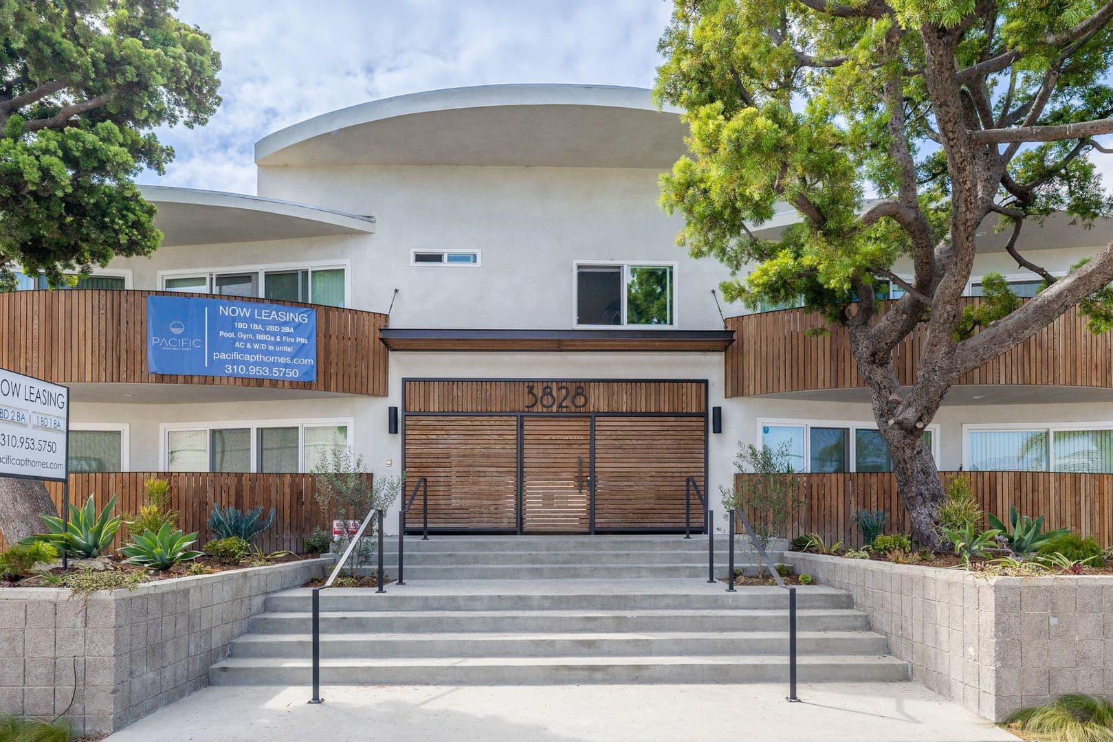 Torrance Apartment: 3828 W 226th St
