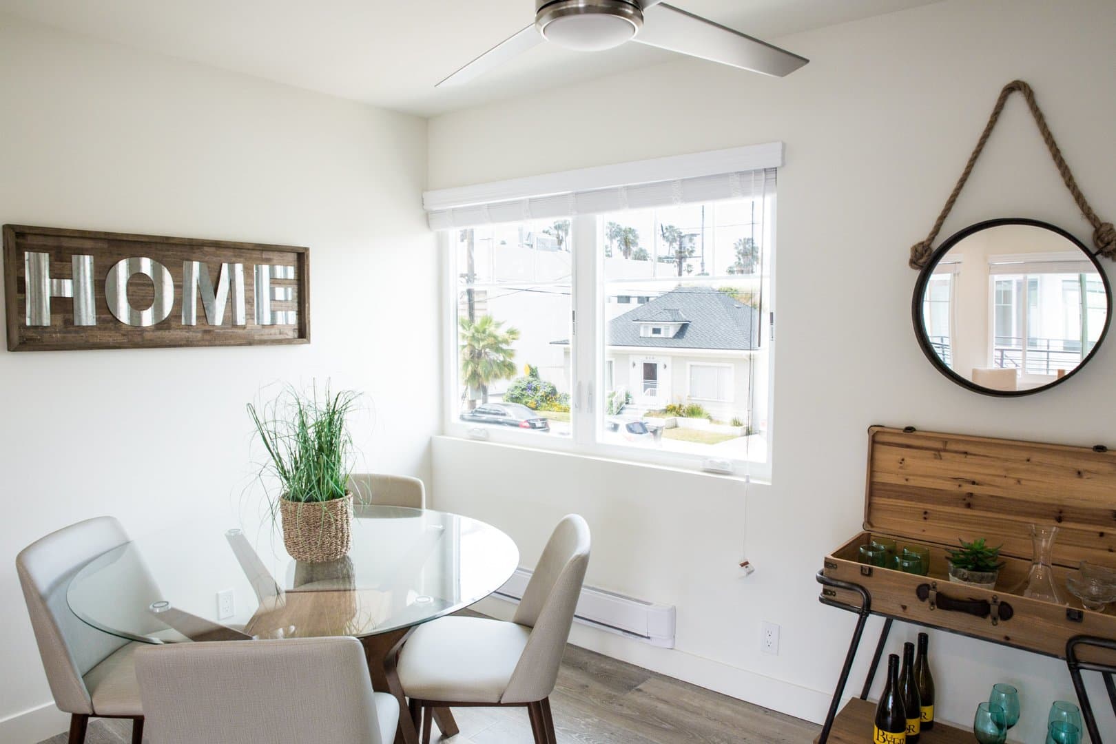 Redondo Beach Apartment: 201 S Broadway