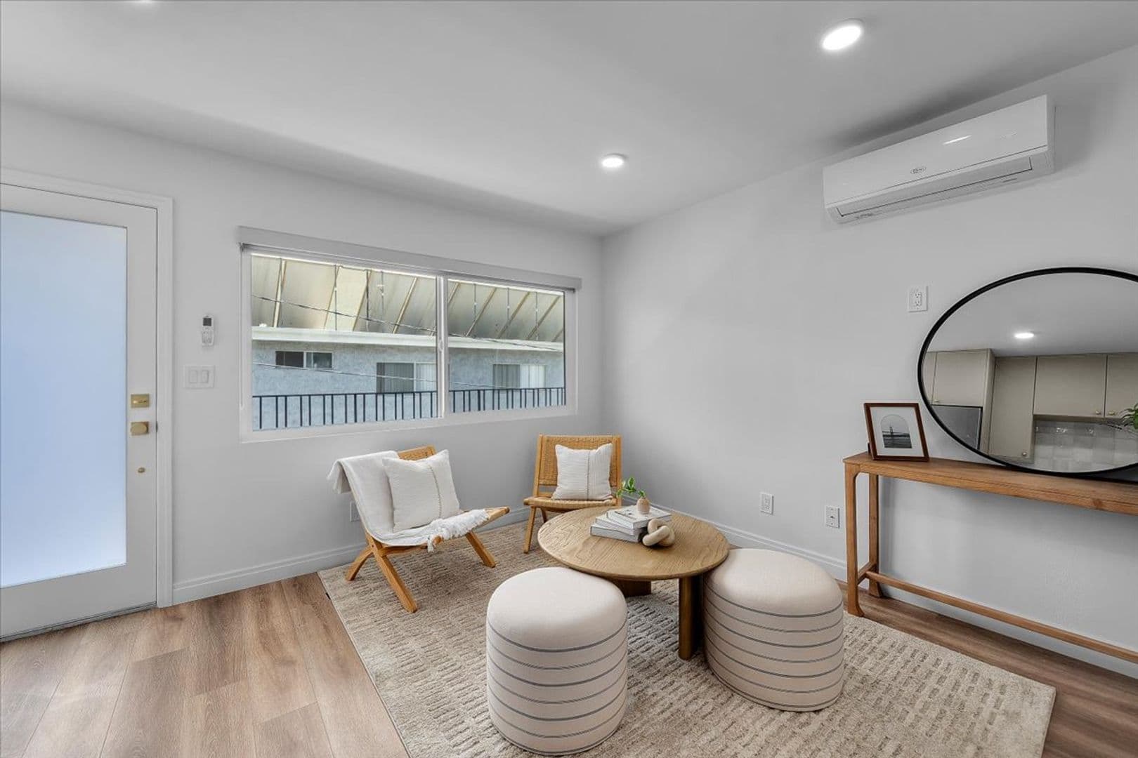 Hermosa Beach Apartment: 1803 Pacific Coast Highway
