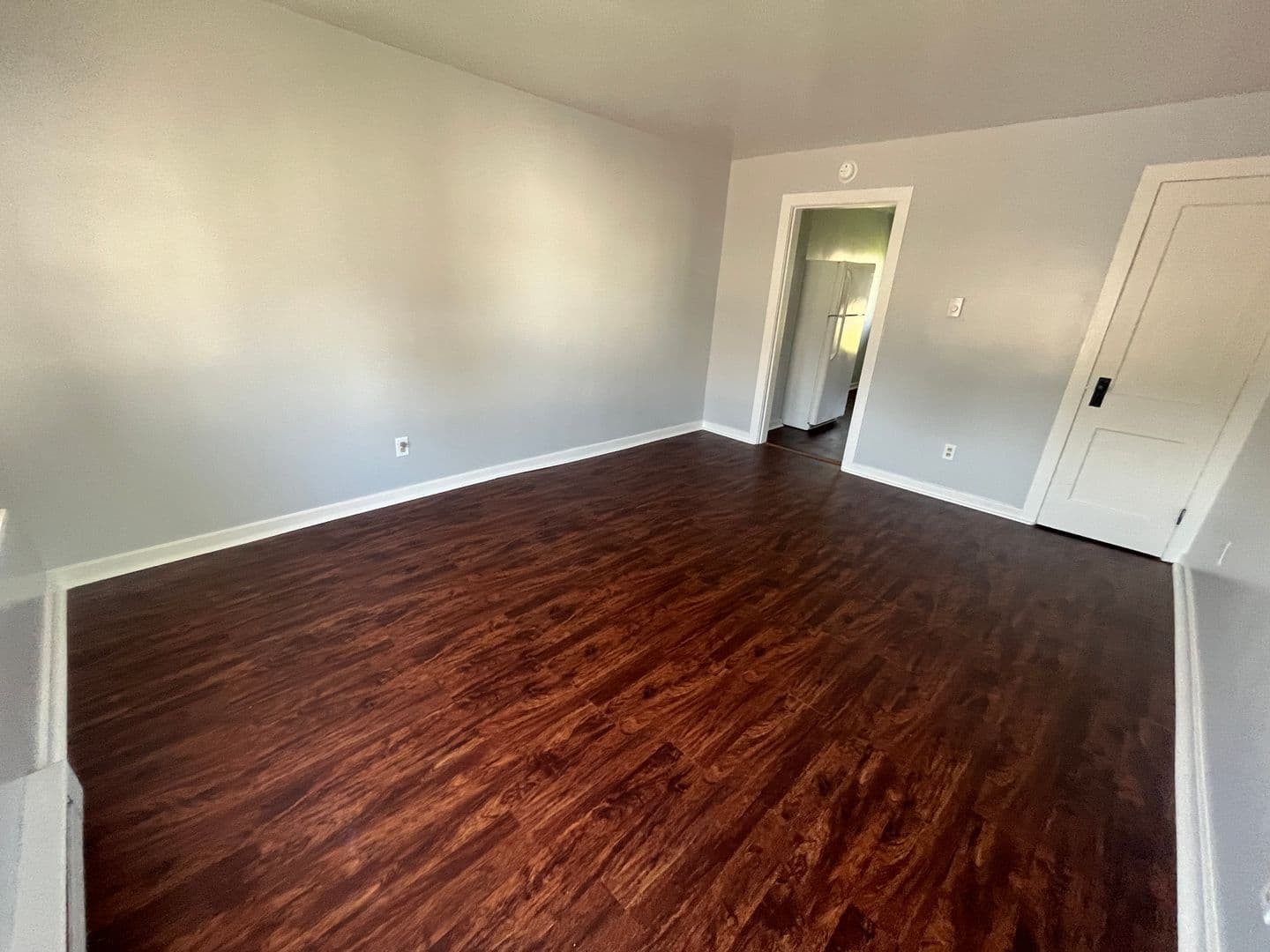 Fort Wayne Apartment: 3202 McArthur