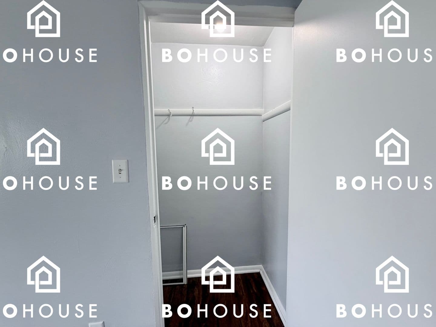 Fort Wayne Apartment: 7501 Ideal Ave.