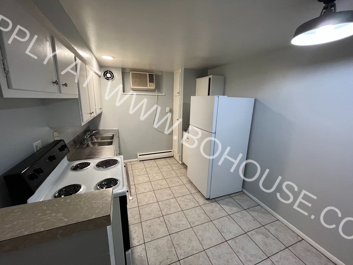 Fort Wayne Apartment: 7501 Ideal Ave.