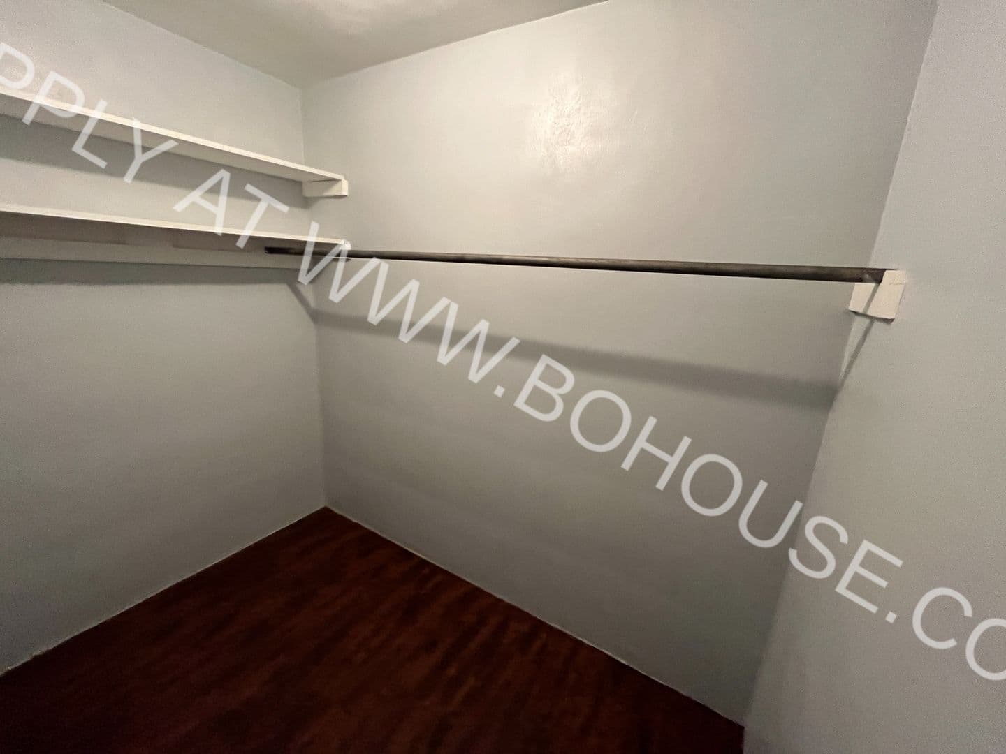 Fort Wayne Apartment: 3002 McArthur