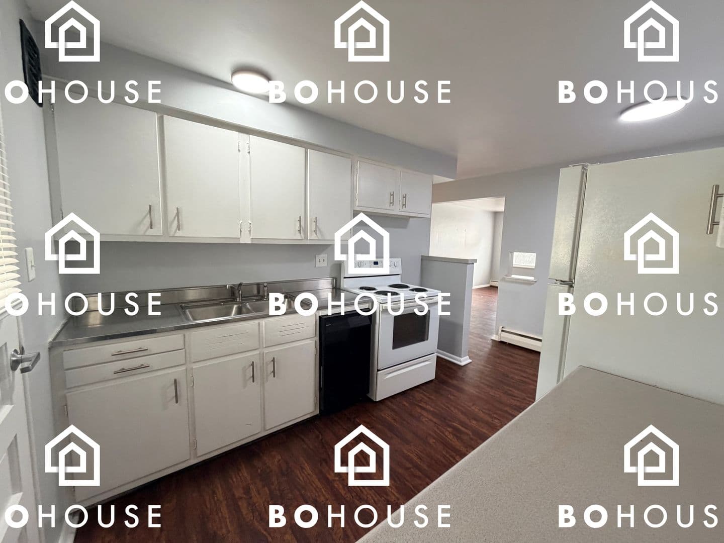 Fort Wayne Apartment: 7501 Ideal Ave.