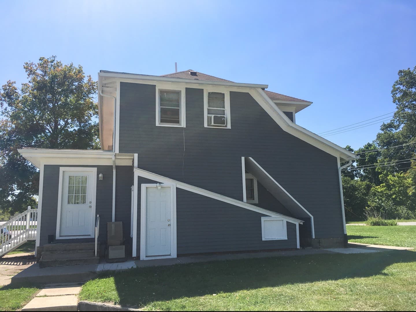 Fort Wayne Apartment: 3202 McArthur