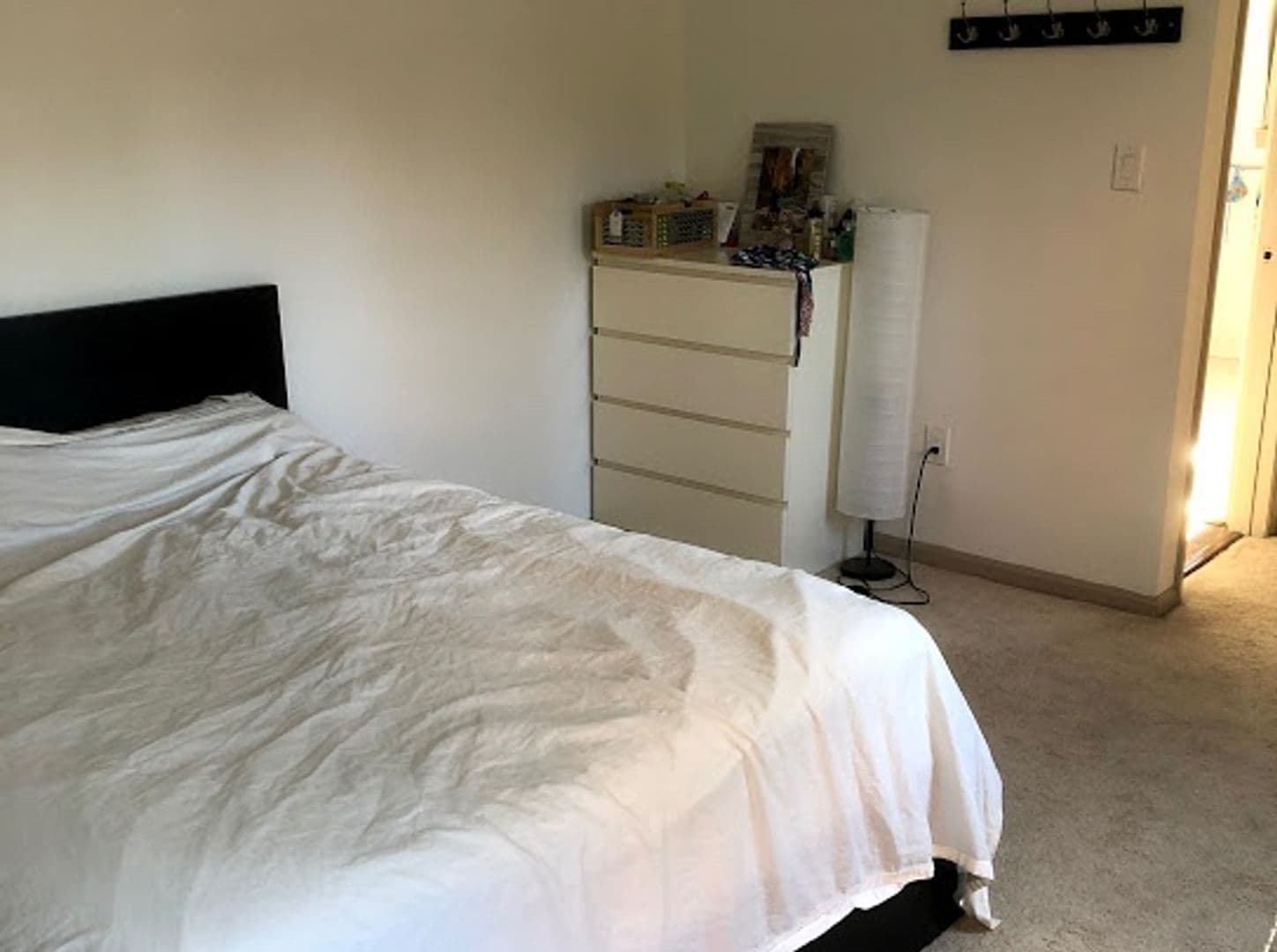 Baltimore Apartment: 504 Cathedral Street