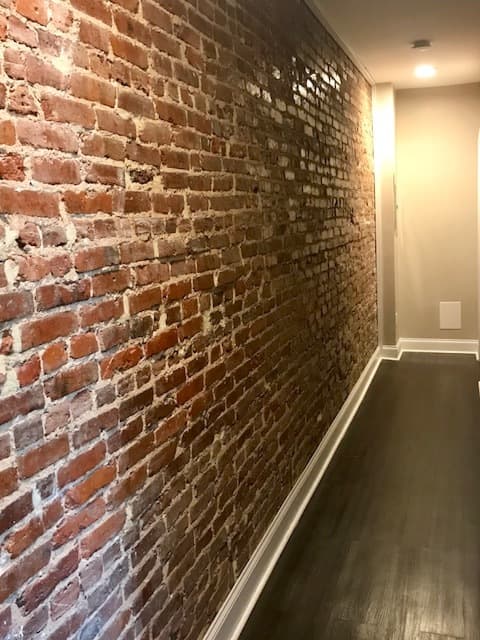 Baltimore Apartment: 704/706 Gladstone Avenue