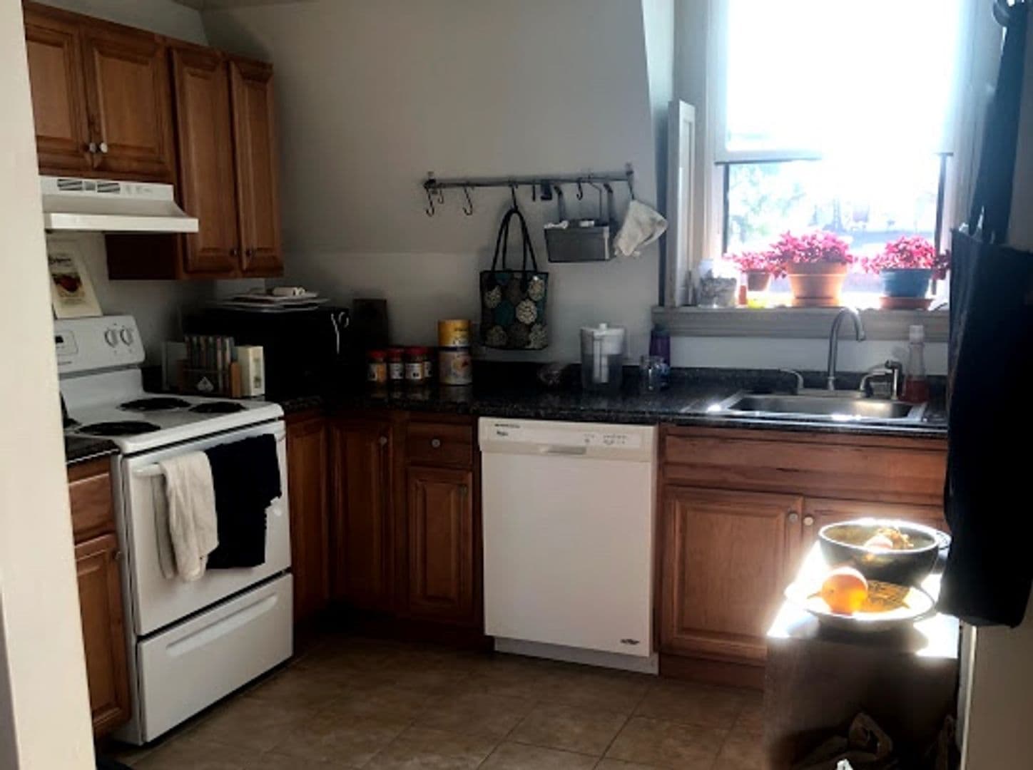 Baltimore Apartment: 504 Cathedral Street