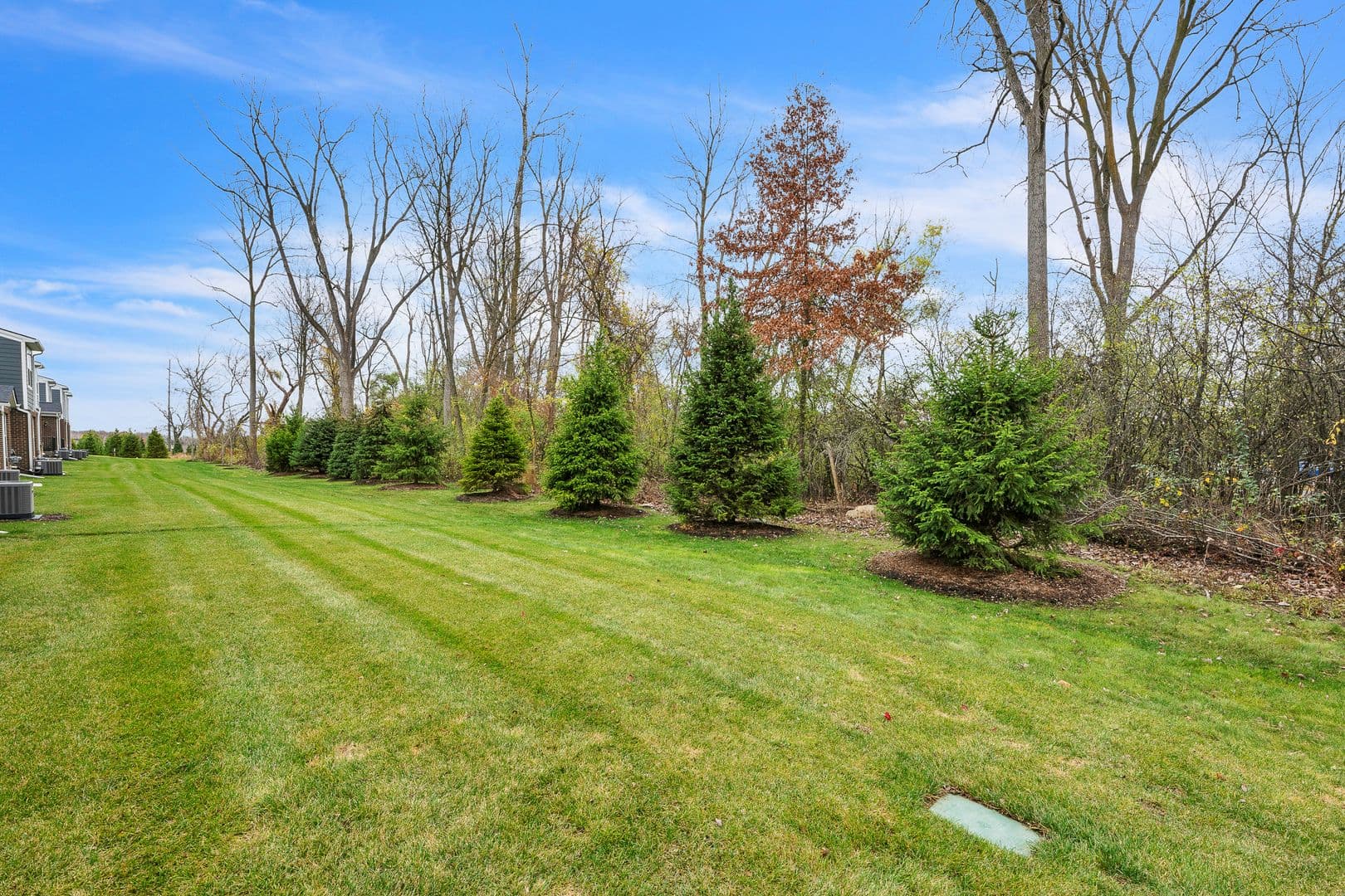 Plymouth Apartment: 40059 Premier Dr