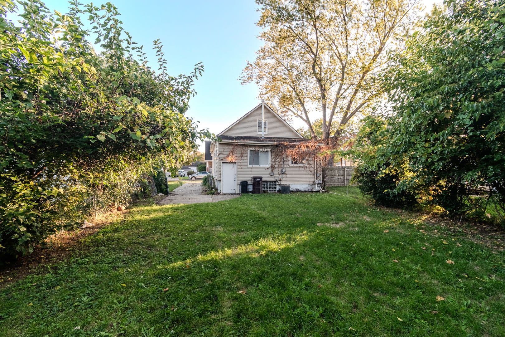 Center Line House: 7251  Voerner