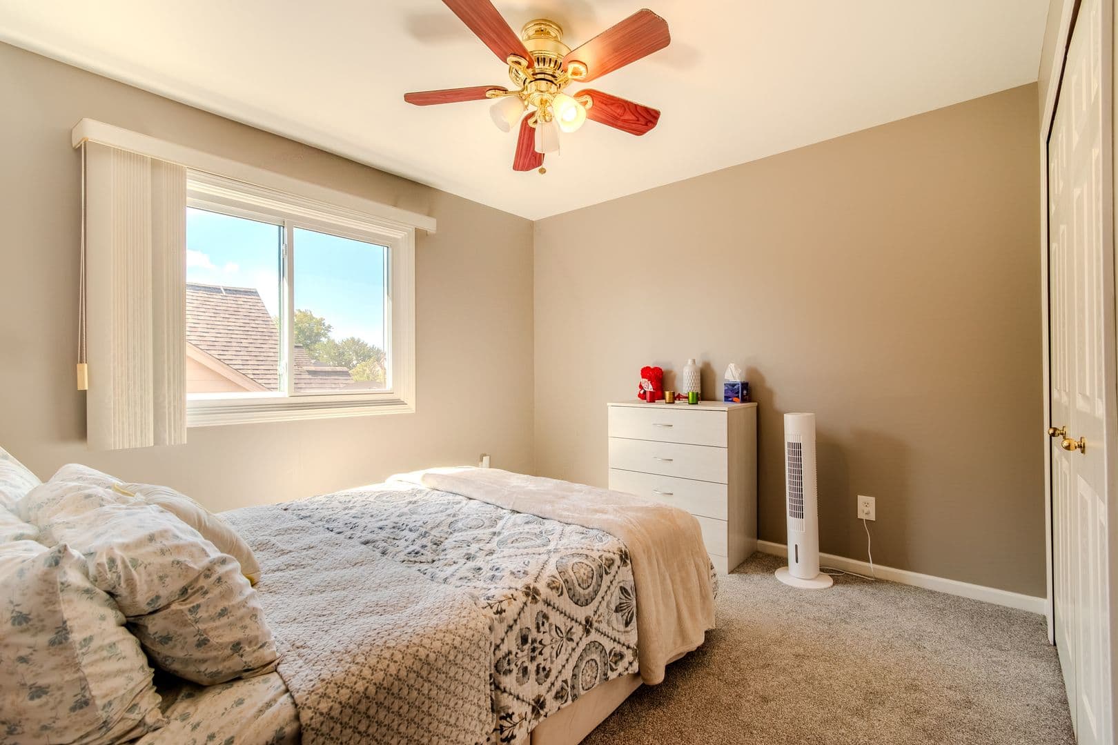 Macomb House: 56194 Birkdale Dr