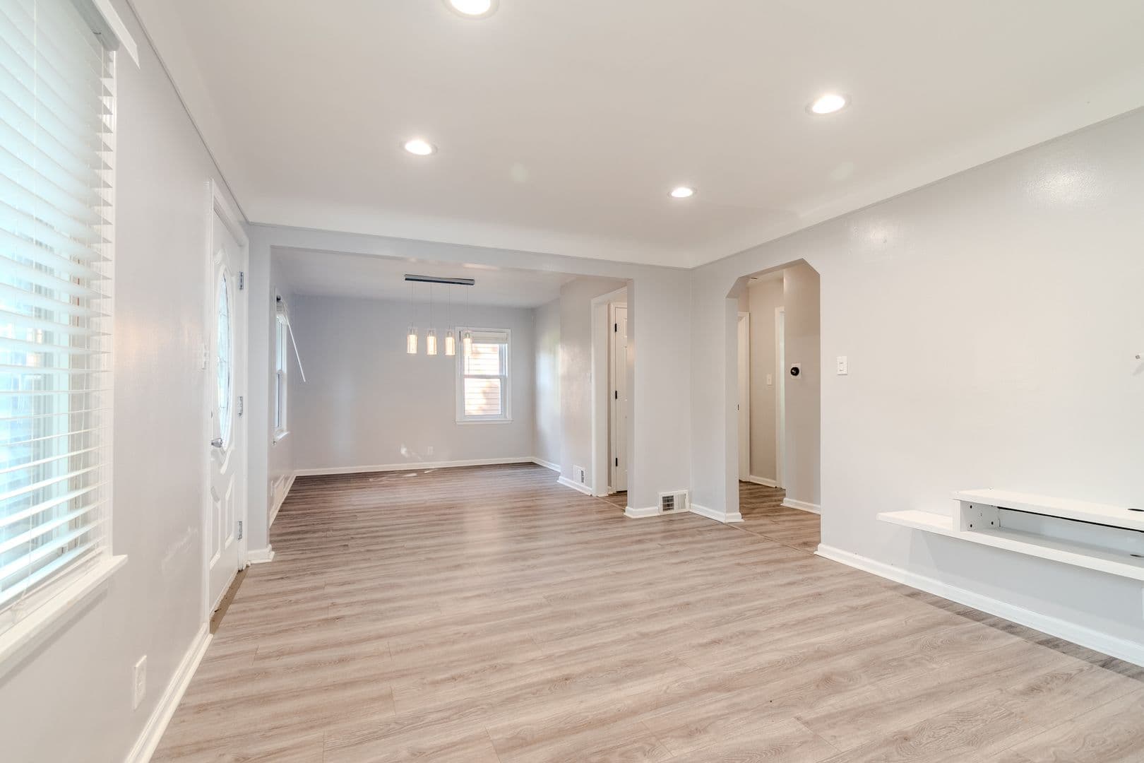 Royal Oak House: 3128 Harvard Road