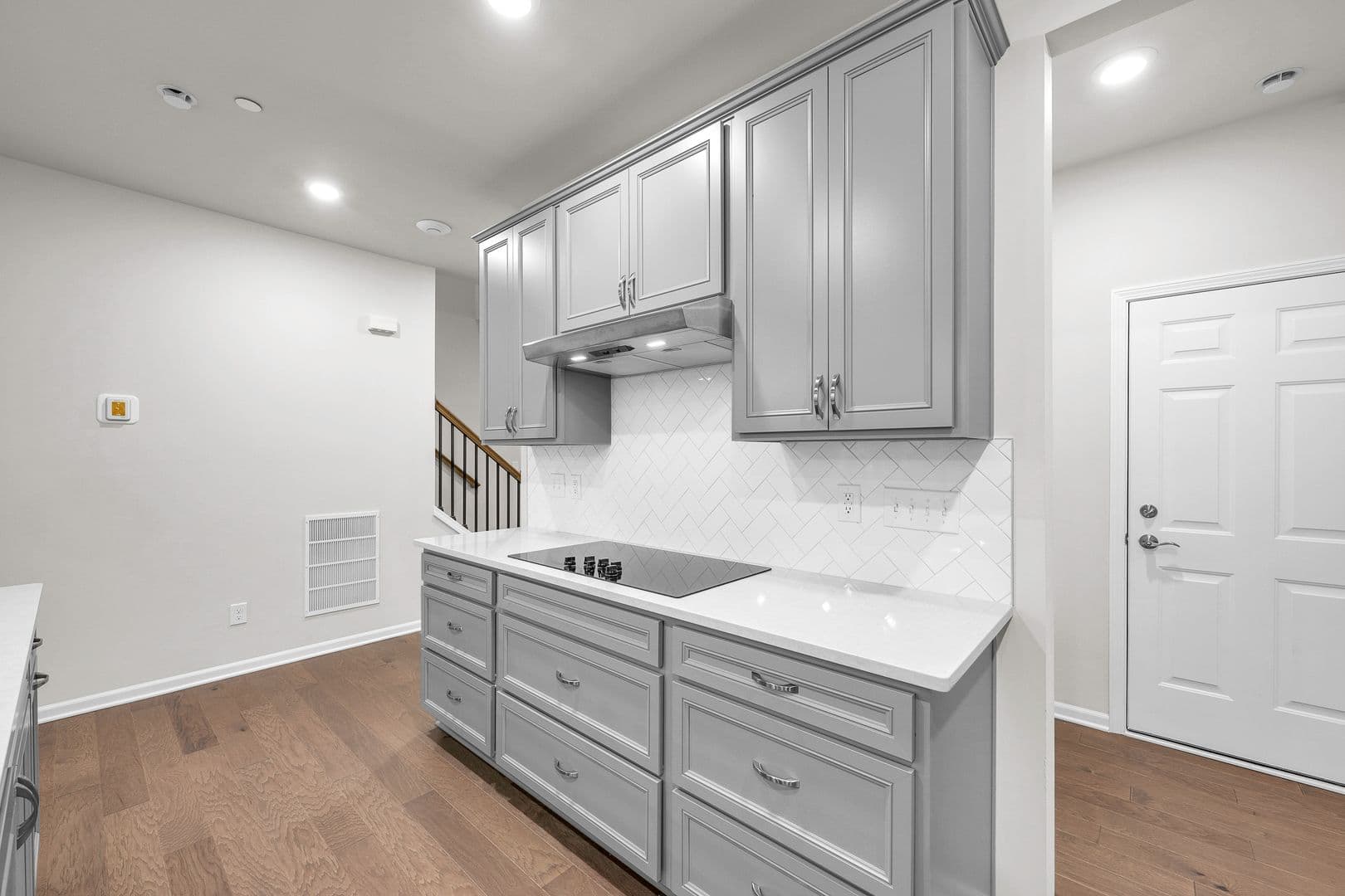 Plymouth Apartment: 40059 Premier Dr