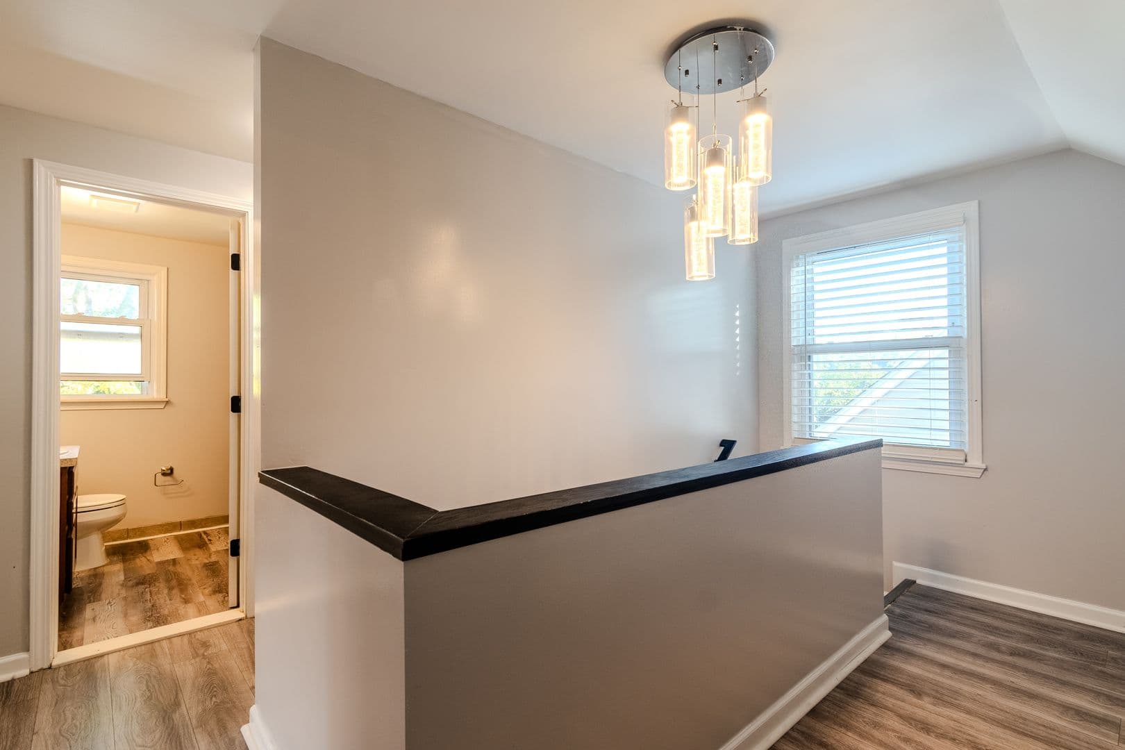 Royal Oak House: 3128 Harvard Road