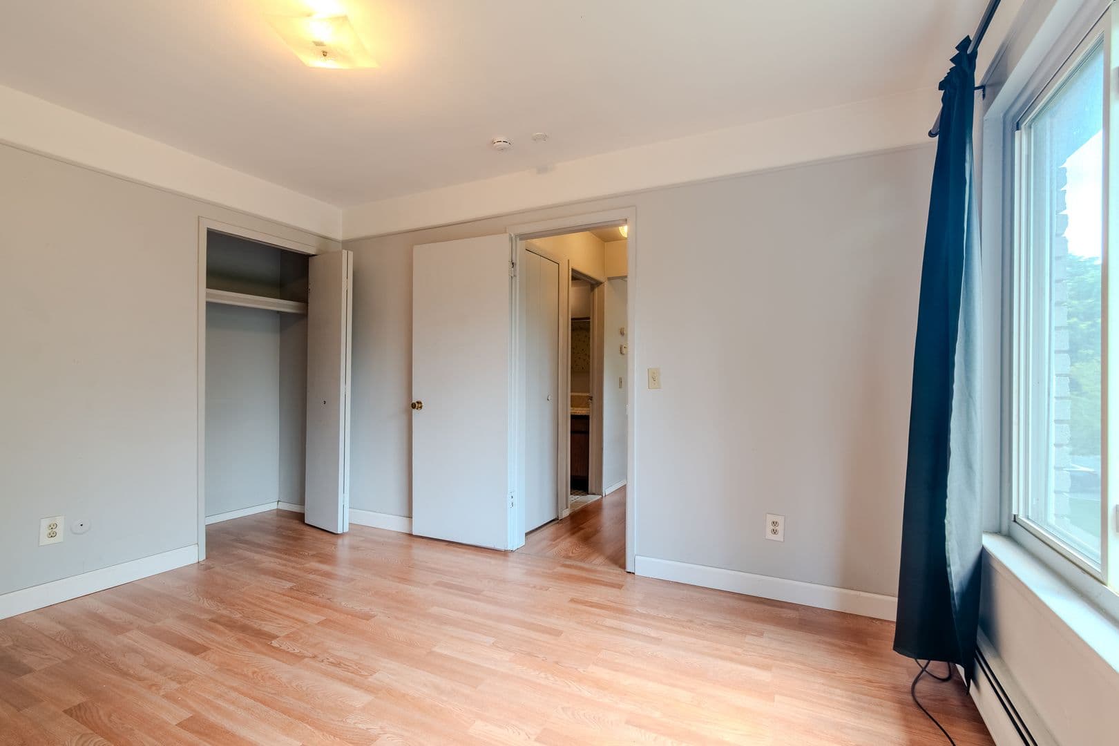 Eastpointe Apartment: 16470 E 9 Mile
