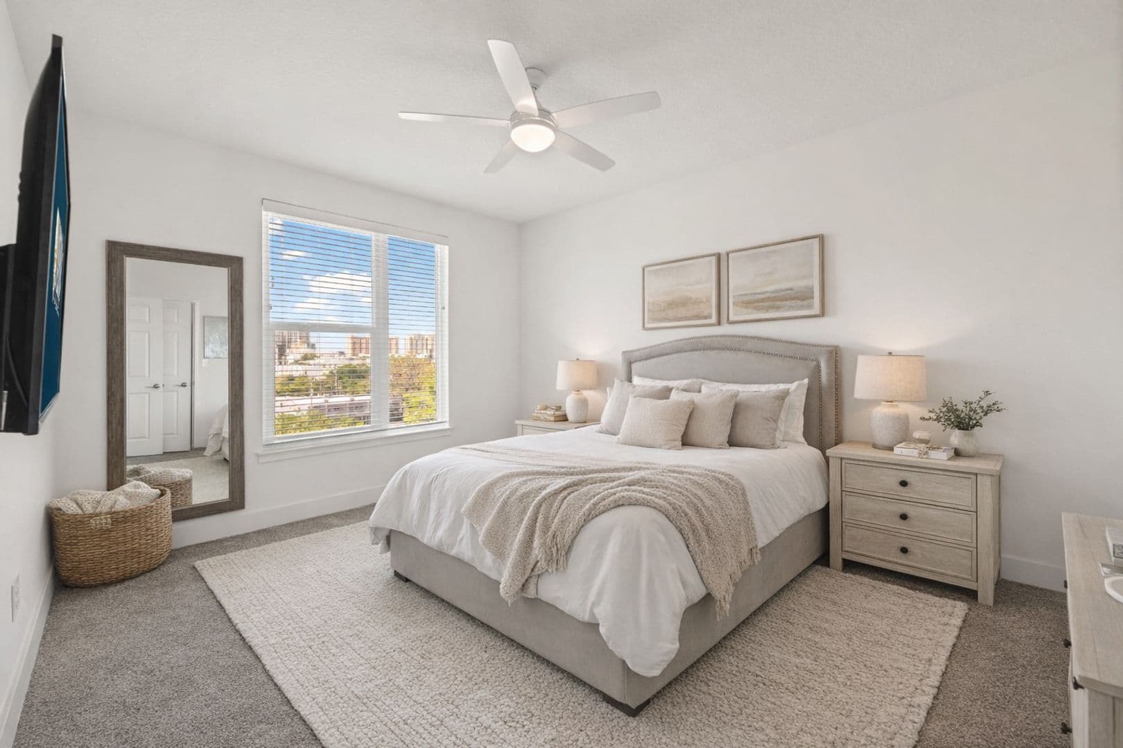 Sarasota Apartment: 1659 2nd St.