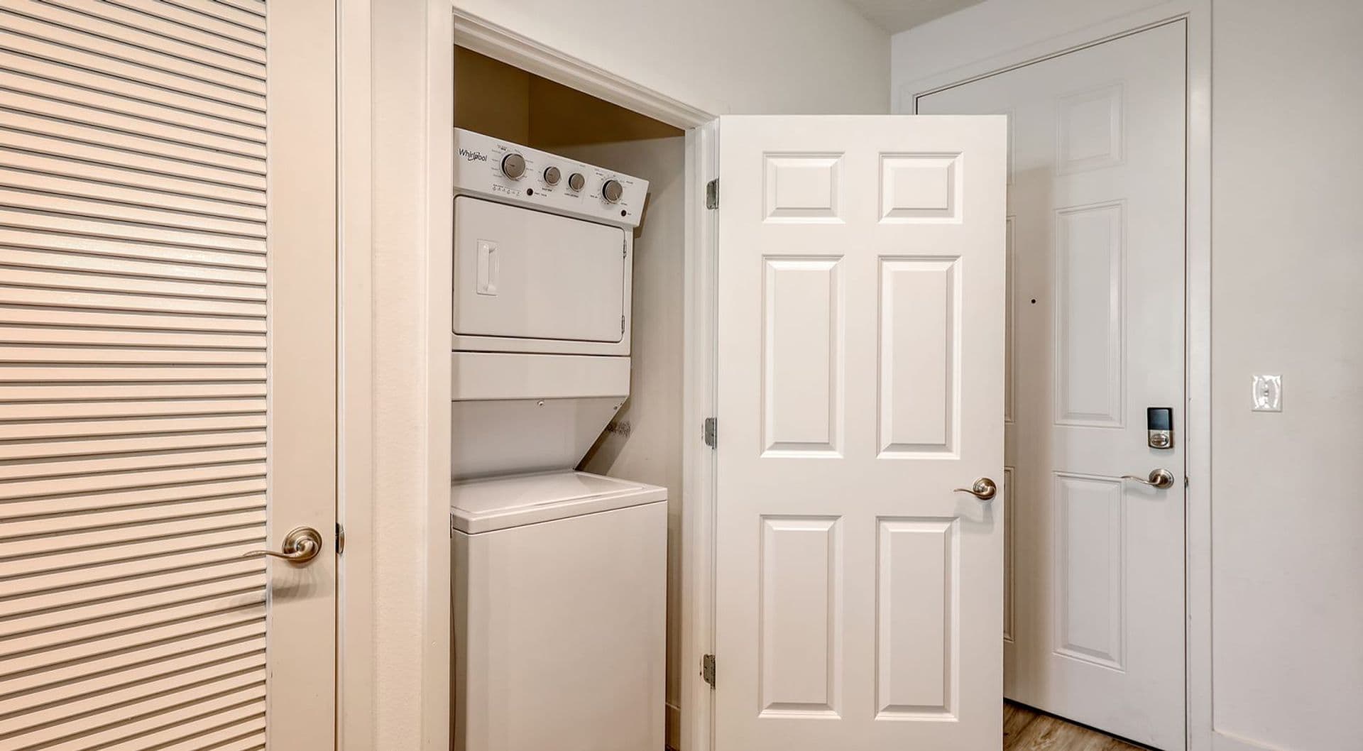 Sarasota Apartment: 1659 2nd St.