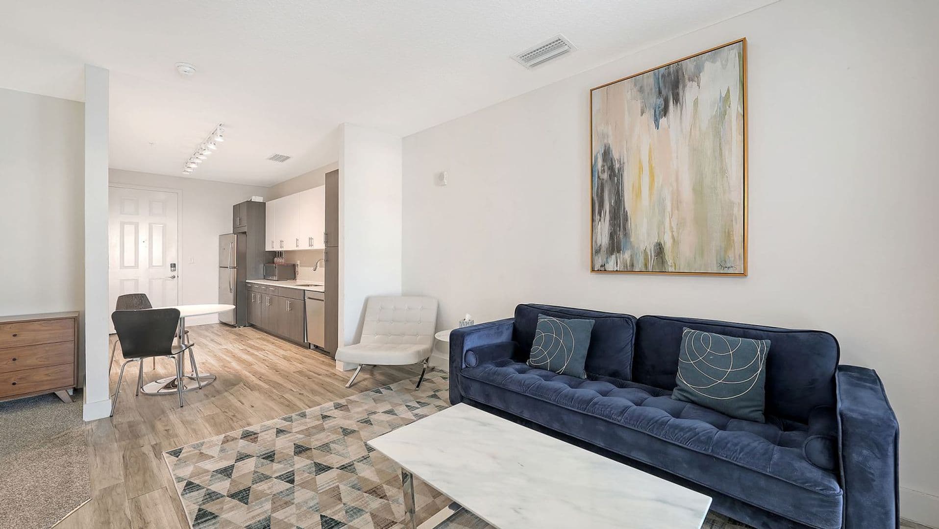 Sarasota Apartment: 1659 2nd St.
