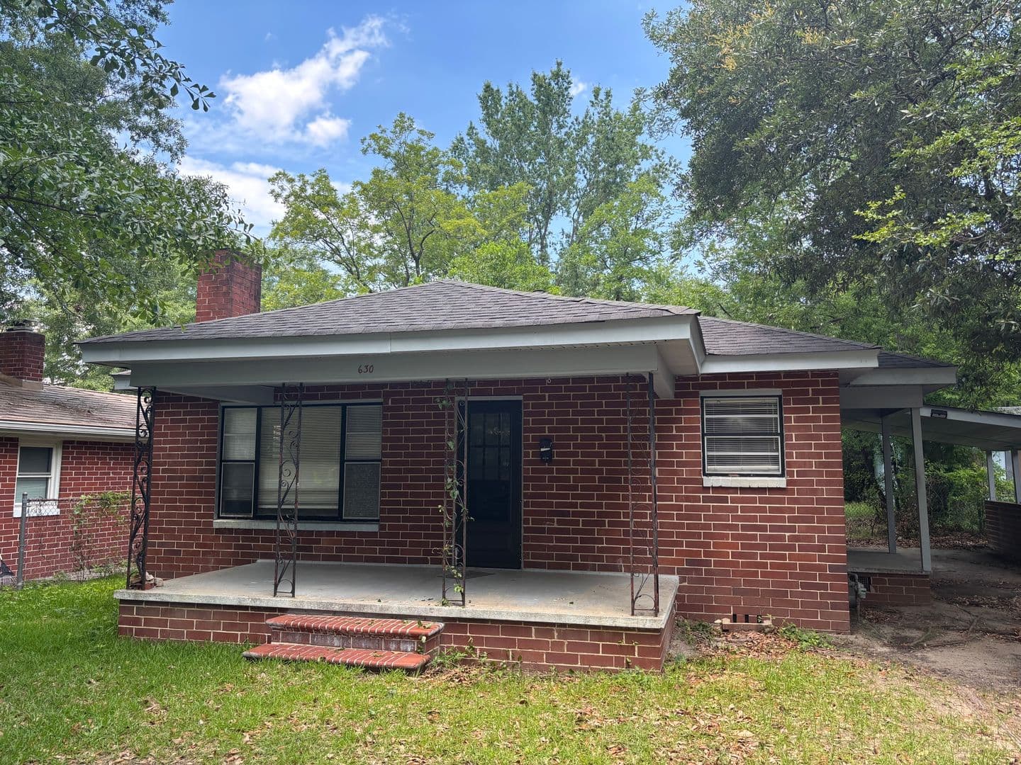 Cayce House: 630 Oakland Avenue