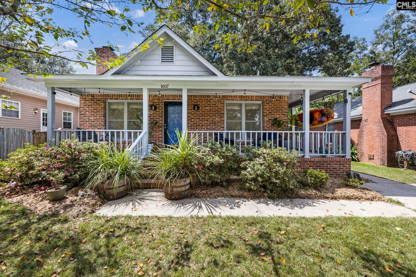 Columbia House: 1007 Chevis Street