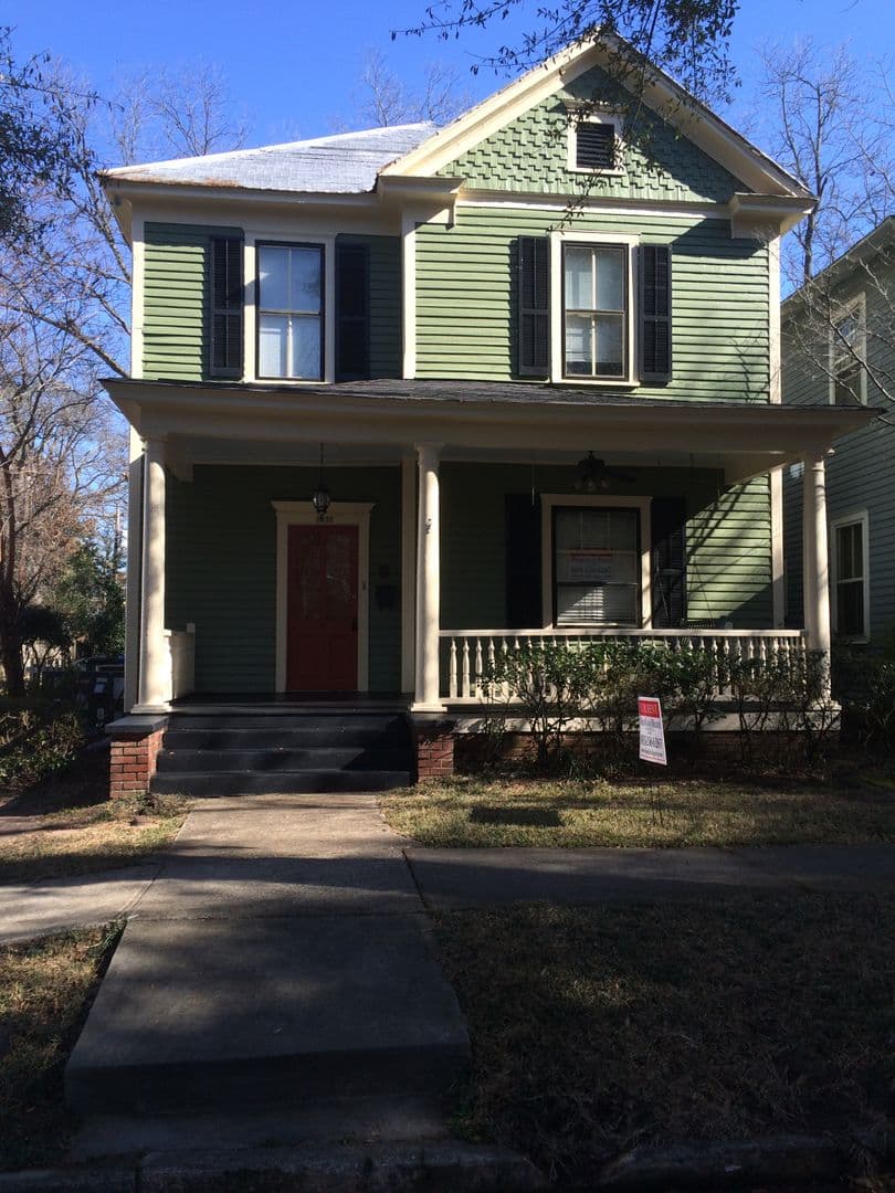 Columbia House: 2322 Lincoln Street