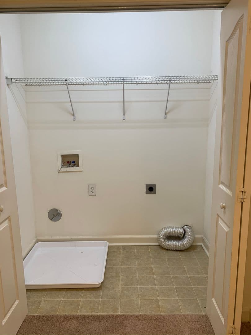 Mooresville House: 173 Clusters Circle
