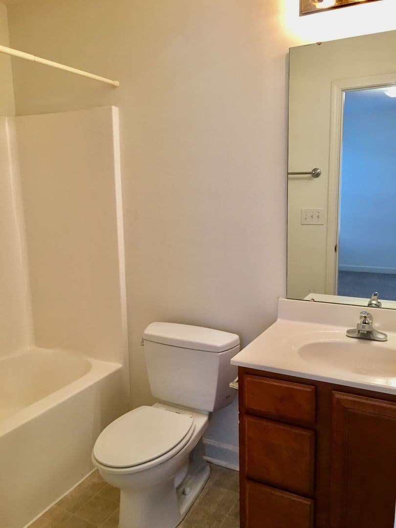 Mooresville House: 126 Clusters Circle