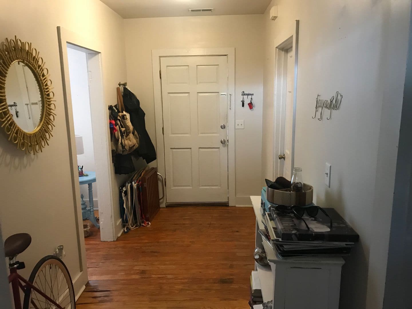 Charleston Apartment: 63 Reid Street