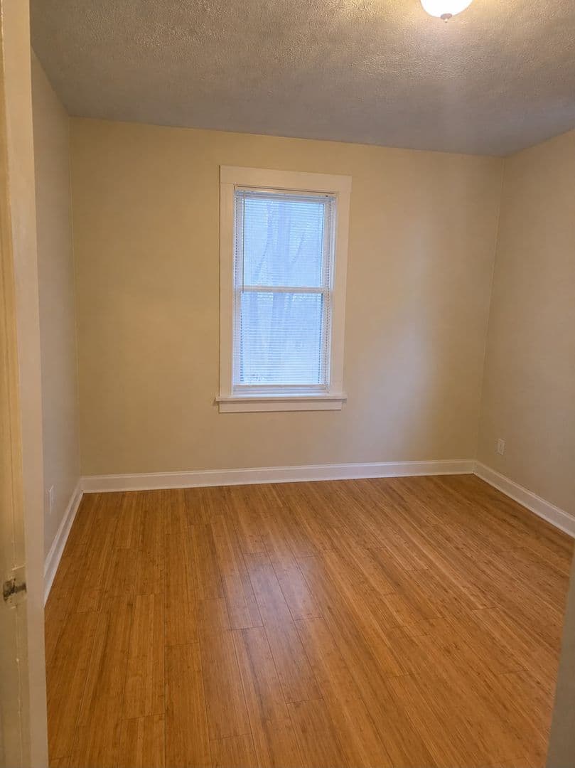 Pittsburgh Apartment: 1607 Methyl Street