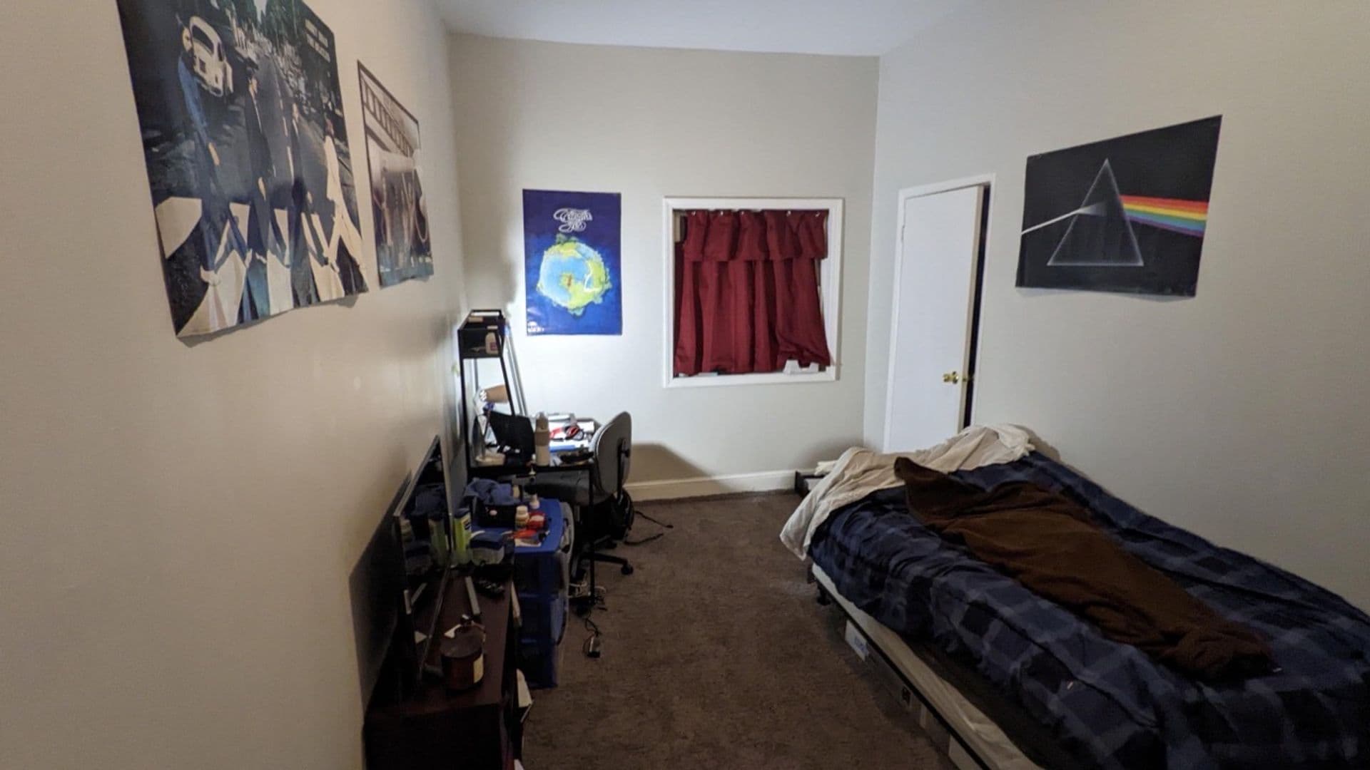 Pittsburgh Apartment: 29 Lawn Street