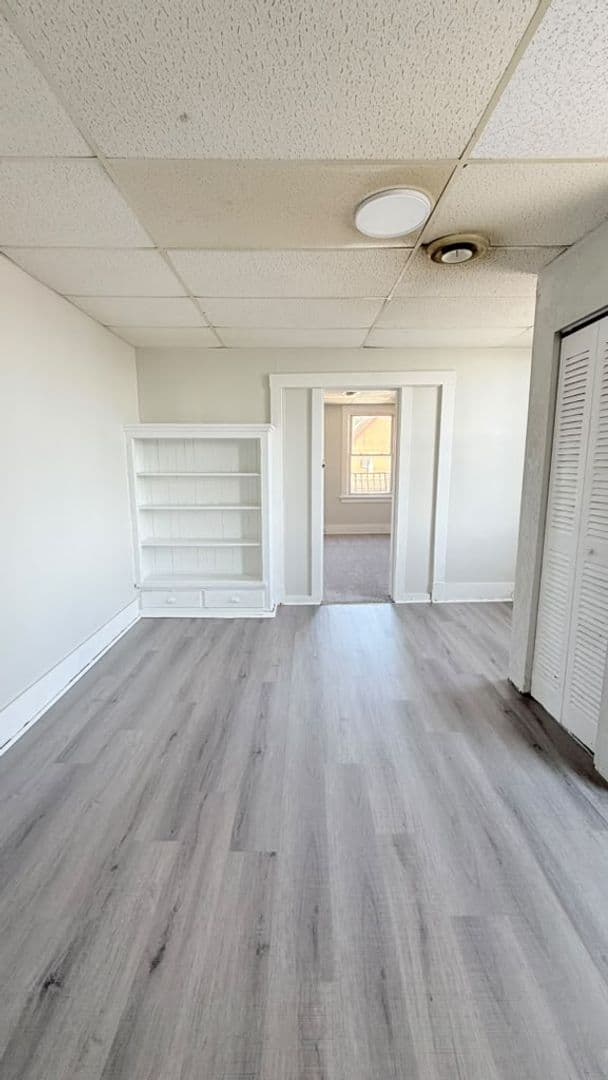 Swissvale Apartment: 2018 Noble St