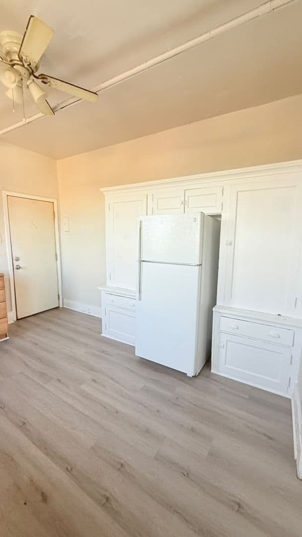 Swissvale Apartment: 2018 Noble St