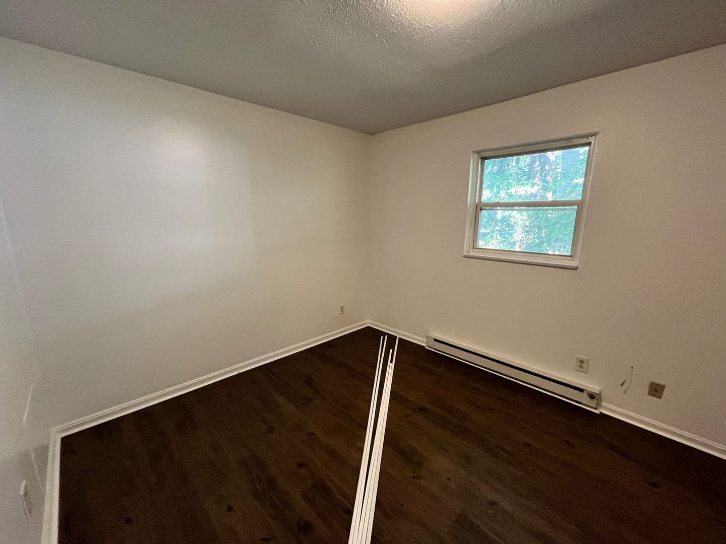 Noblesville Apartment: 410-420 S 11th St