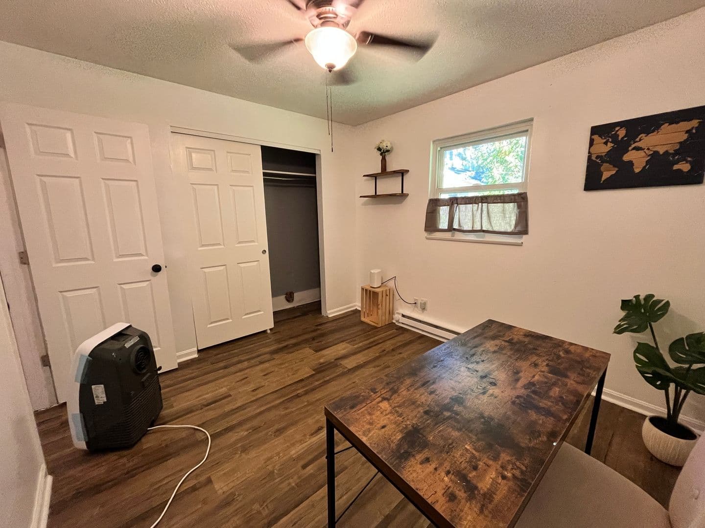Noblesville Apartment: 410-420 S 11th St