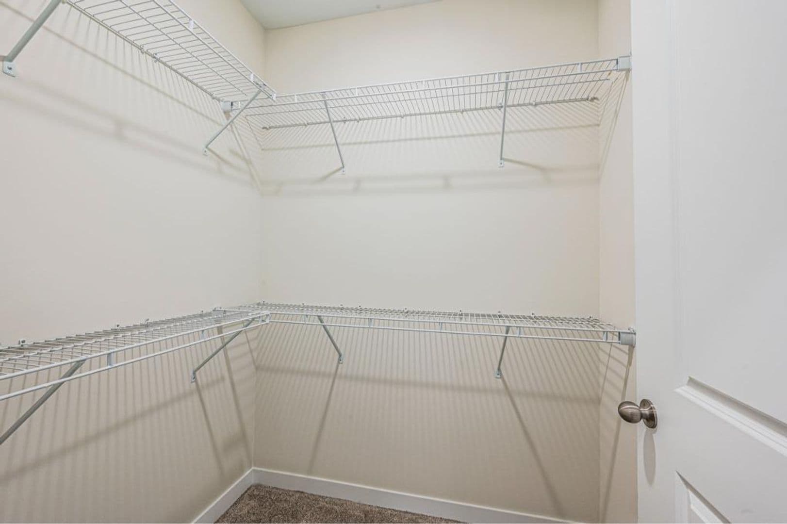 Elizabethtown Apartment: 2458 Nelson Drive