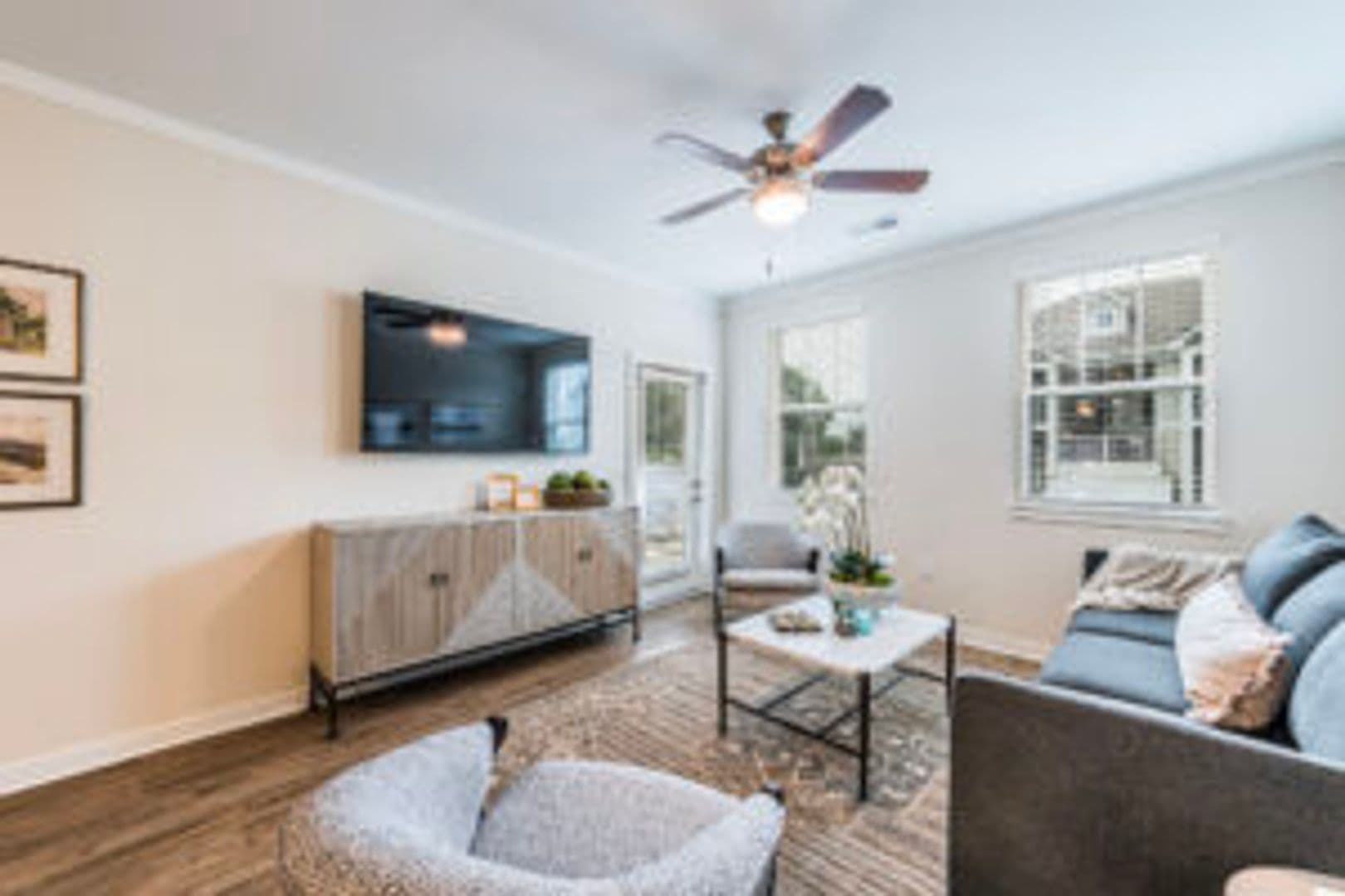 Elizabethtown Apartment: 2458 Nelson Drive