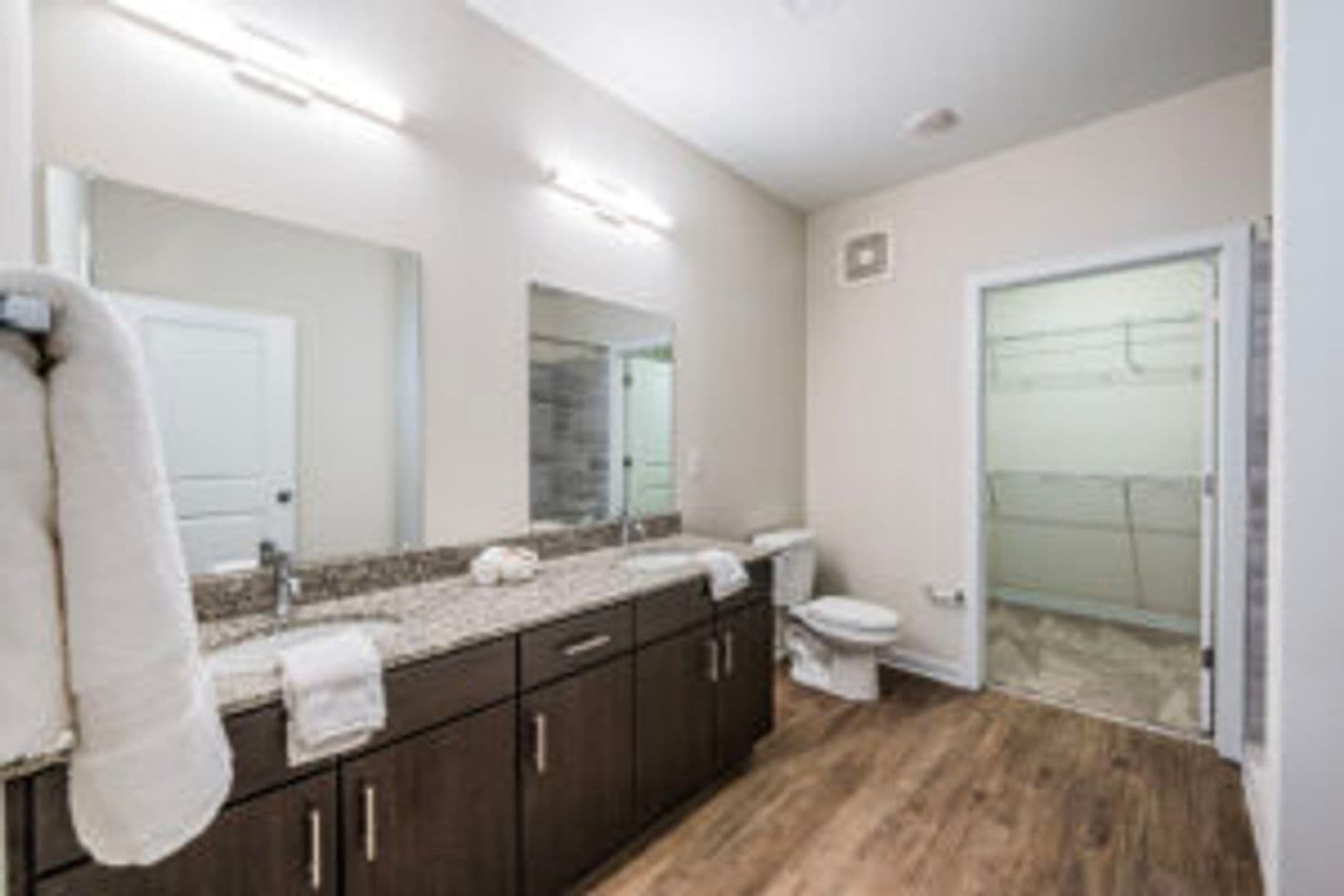 Elizabethtown Apartment: 2458 Nelson Drive