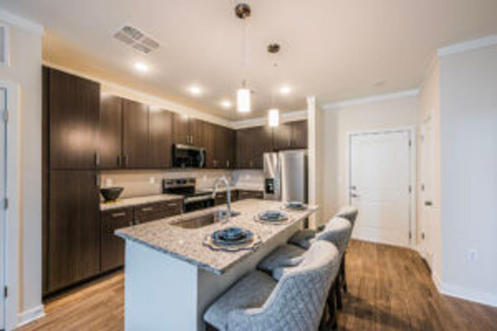 Elizabethtown Apartment: 2458 Nelson Drive
