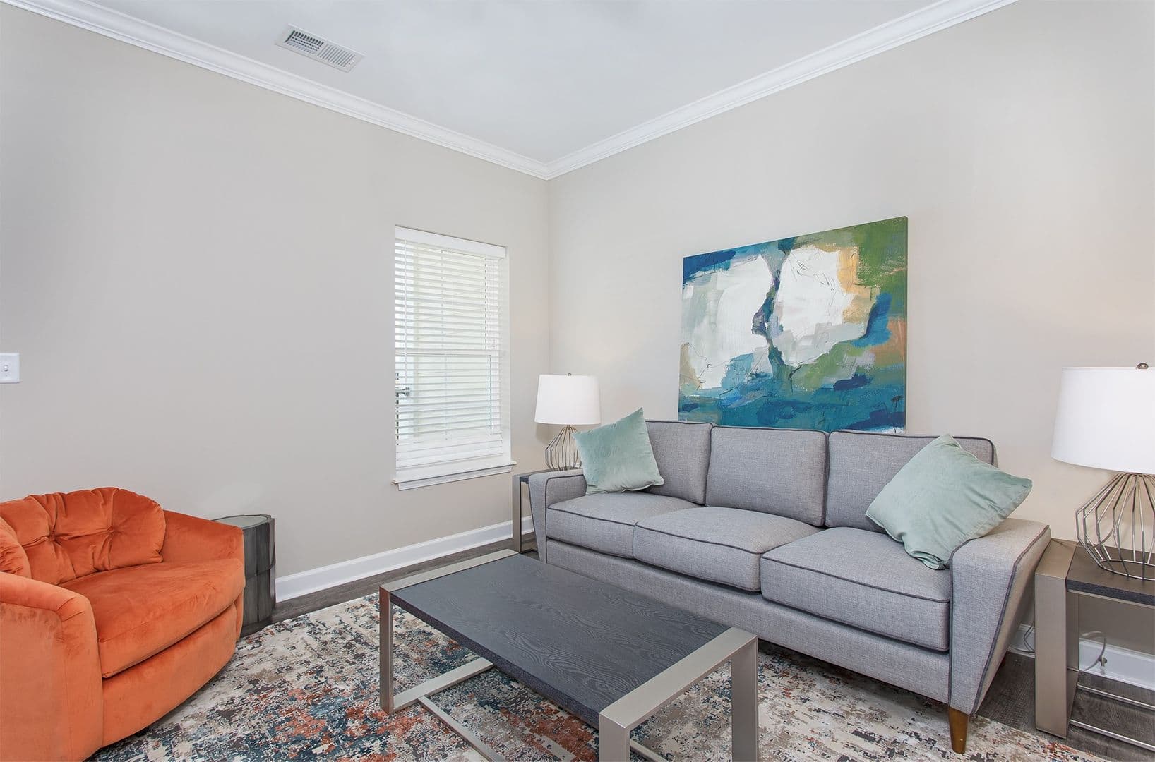 Bowling Green Apartment: 442 Bourbon Street