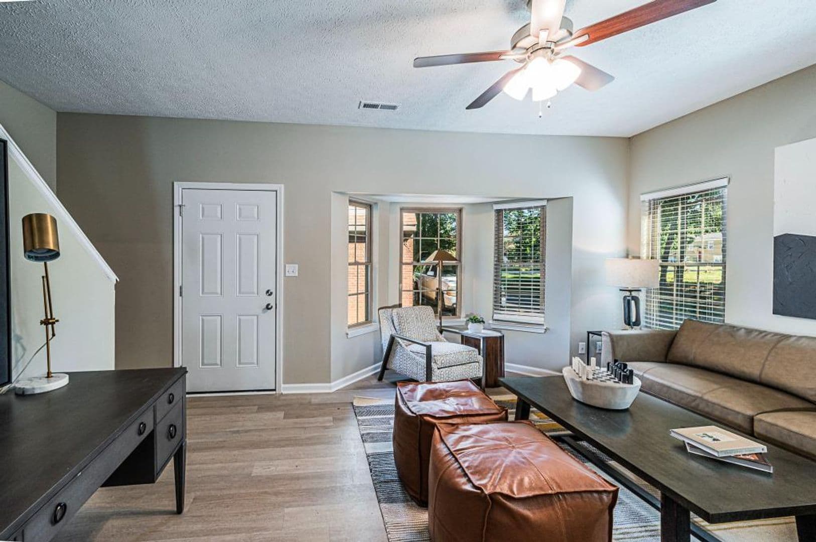 Bowling Green Apartment: 1722 Chestnut Street