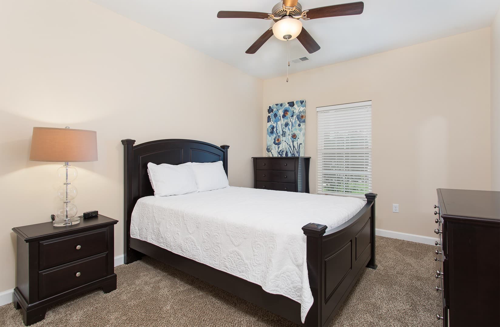 Bowling Green Apartment: 442 Bourbon Street