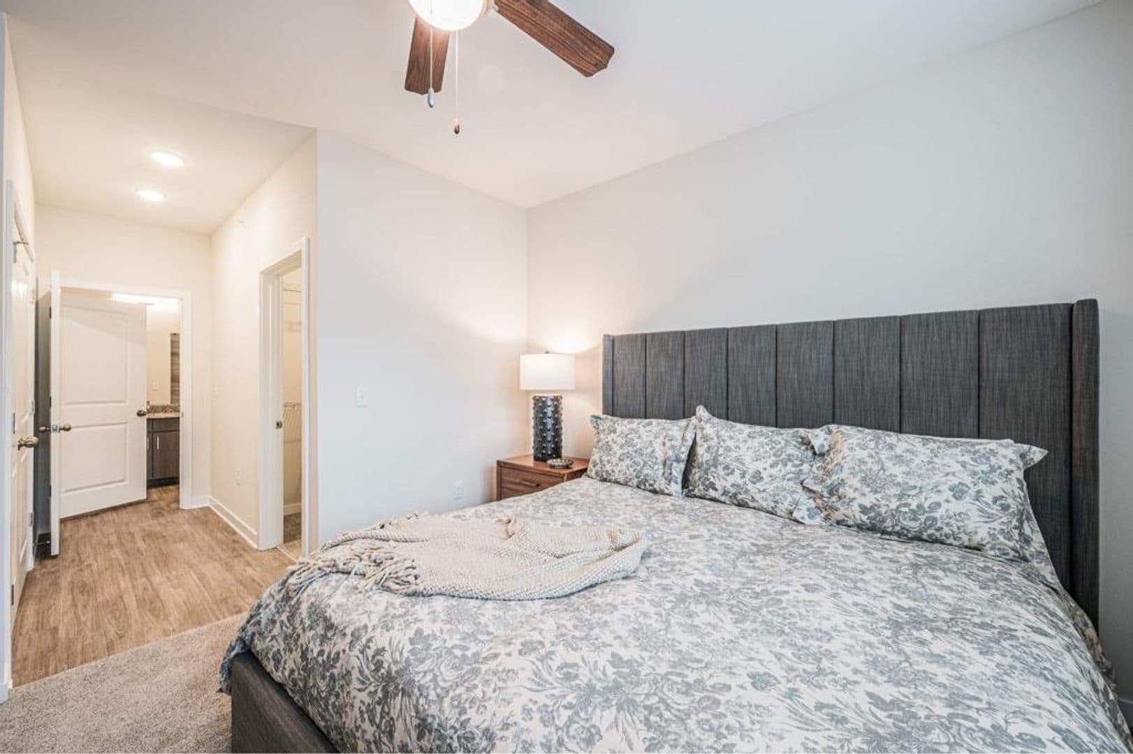 Elizabethtown Apartment: 2458 Nelson Drive