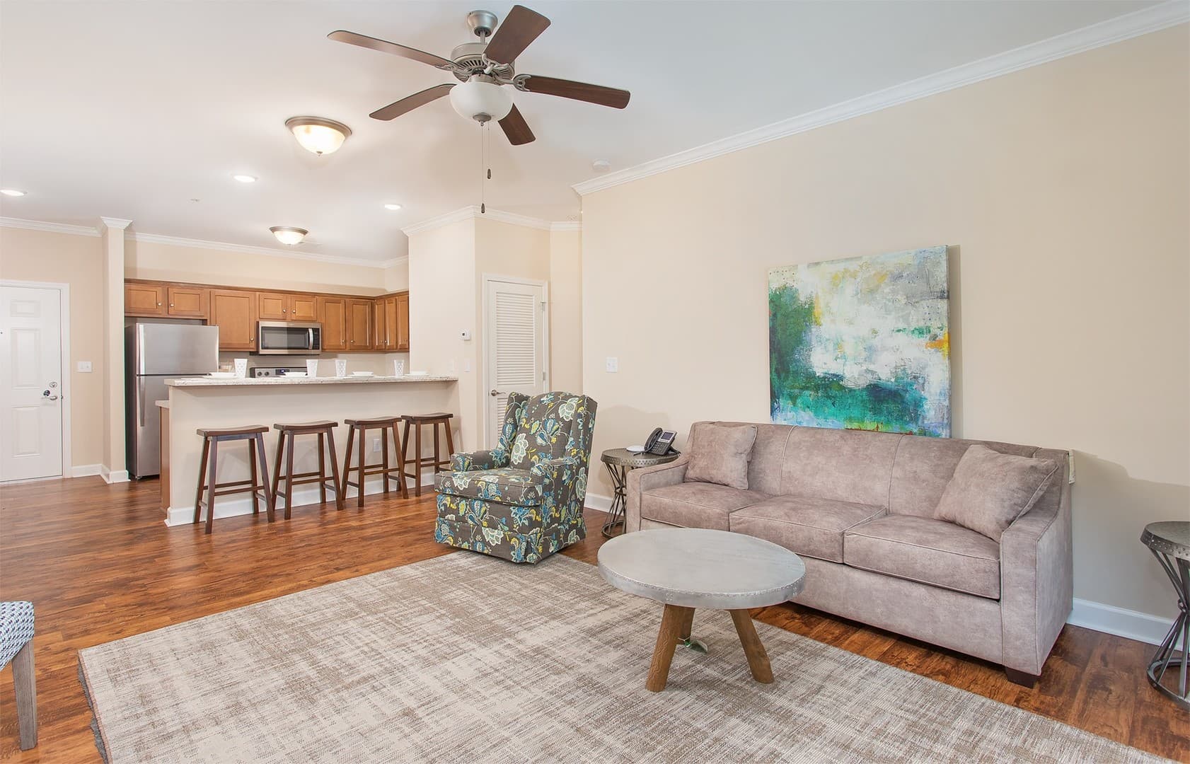 Bowling Green Apartment: 442 Bourbon Street