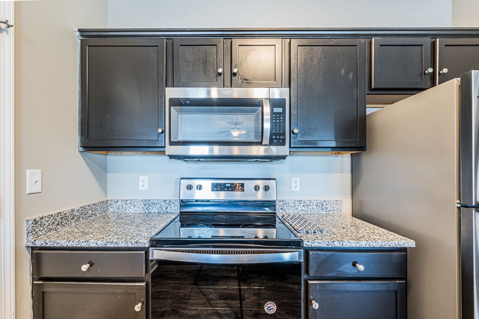 Bowling Green Apartment: 442 Bourbon Street