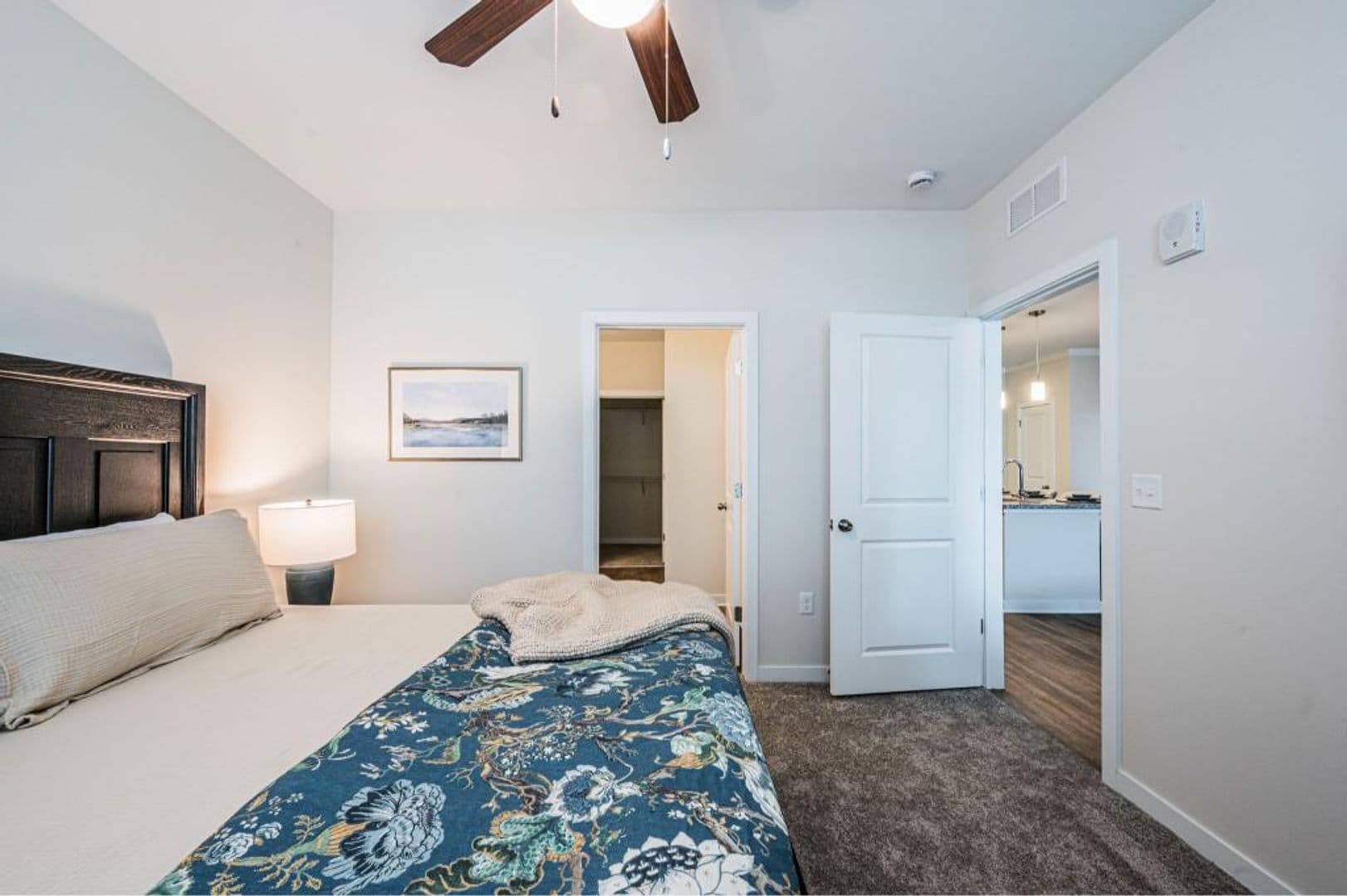 Elizabethtown Apartment: 2458 Nelson Drive