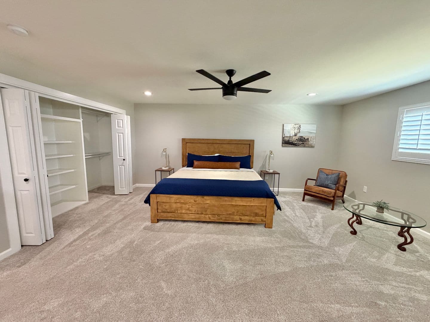 Dos Palos House: 11520 State Highway 152