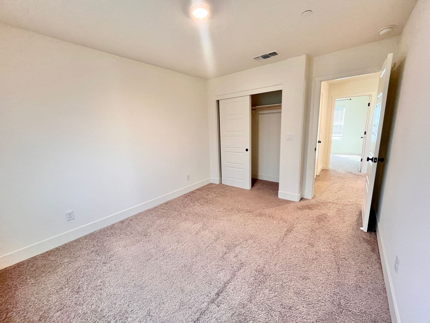 Los Banos House: 1602 Dodder Dr.