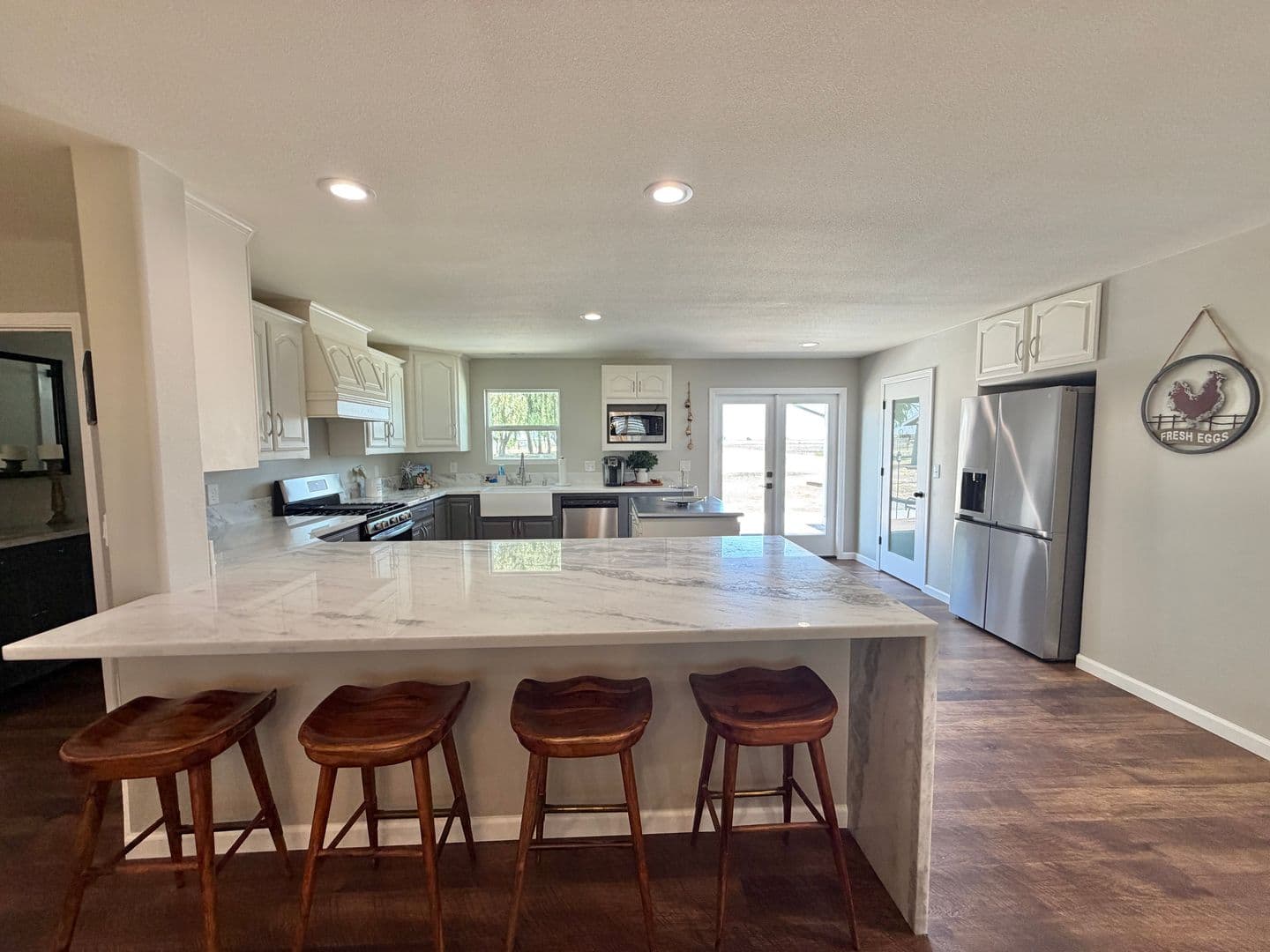Dos Palos House: 11520 State Highway 152